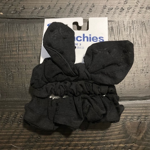 Old Navy Accessories - OLD NAVY Black Scrunchies, Set of 3
